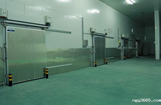 恒温恒湿仓库装修