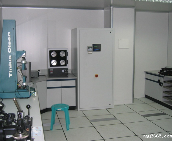 建造恒温恒湿室