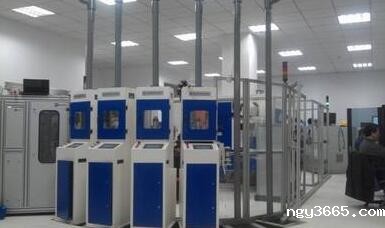 安装恒温恒湿空调