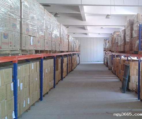 恒温恒湿仓库作用